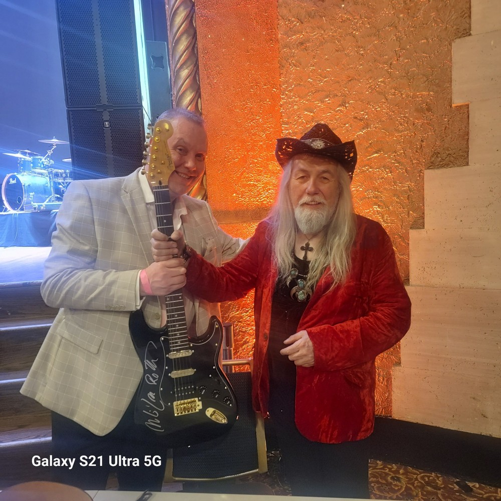 Uli Jon Roth Autographed Guitar