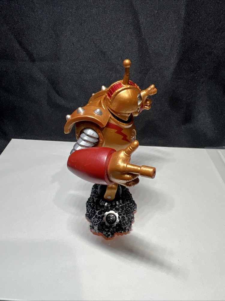 Activision 2012 Skylanders Giants Bouncer Figure
