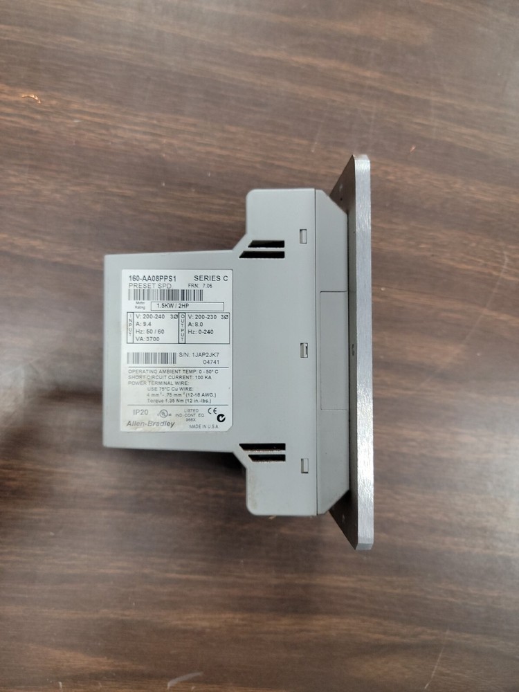 ALLEN BRADLEY 160-AA08PPS1 SPEED CONTROLLER VFD 2HP SER C