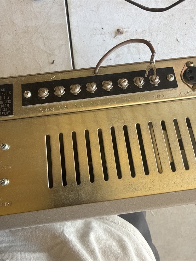 Lafayette PA-25 Solid State Microphone/Phono Amplifier Powers On Untested