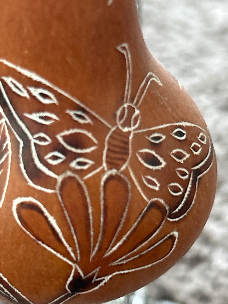 Small hanging gourd with butterfly theme