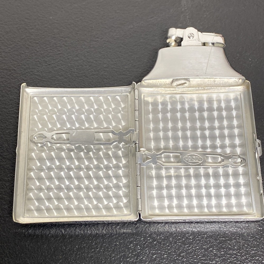 VINTAGE RONSON LIGHTS CIGARETTE CASE