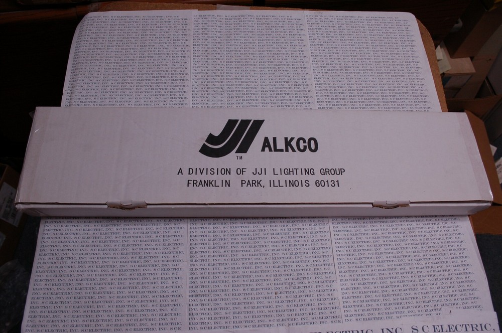 ALKCO ECOH23 Halogen Undercabinet Light