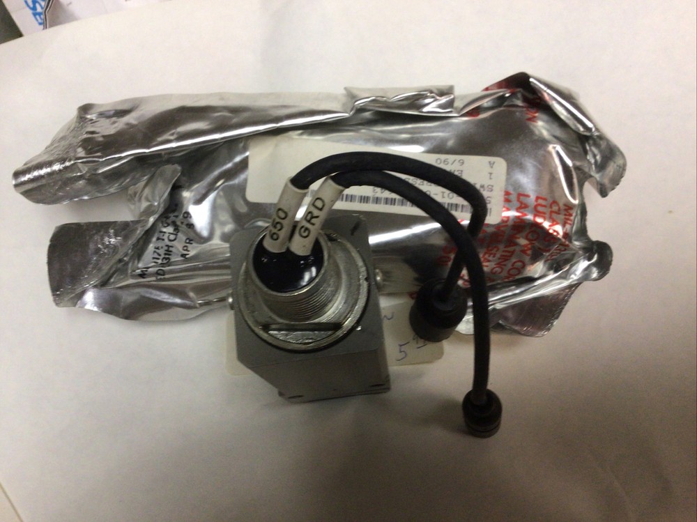 Custom Controls Senors Pressure Switch 694PH4S