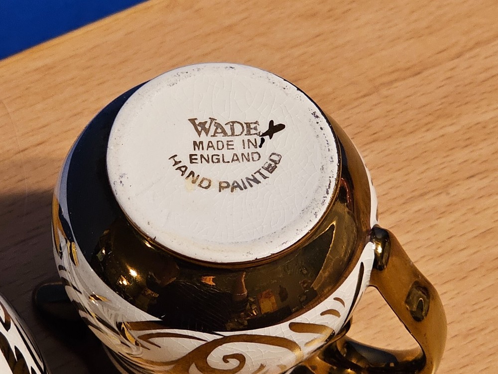 Wade Creamer and Sugar Bowl Dandy Copper Luster