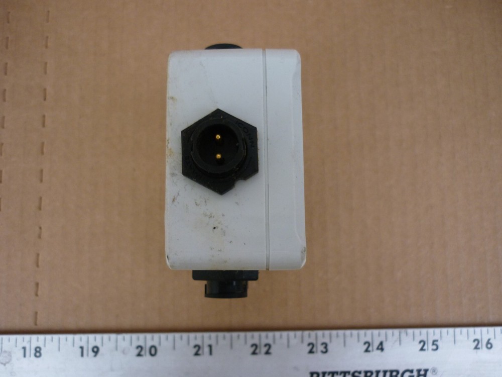 STEMCO Multiple Control Head Adapter - Part #14128 - New OEM Replacement