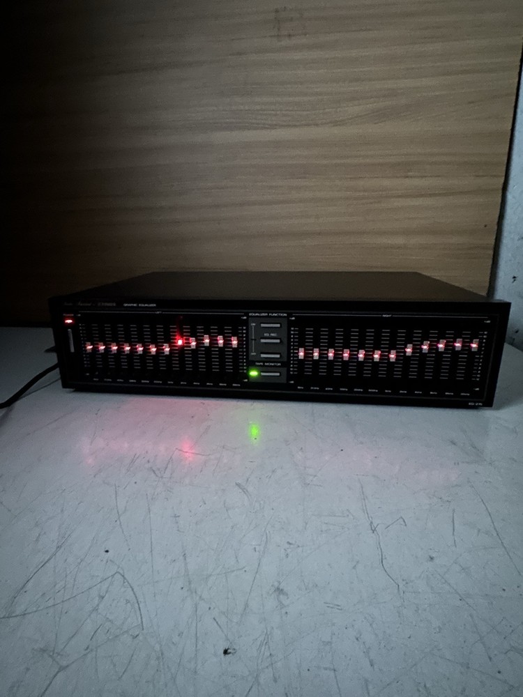 Fisher Studio Standard EQ-275 Graphic Equalizer (please Read)