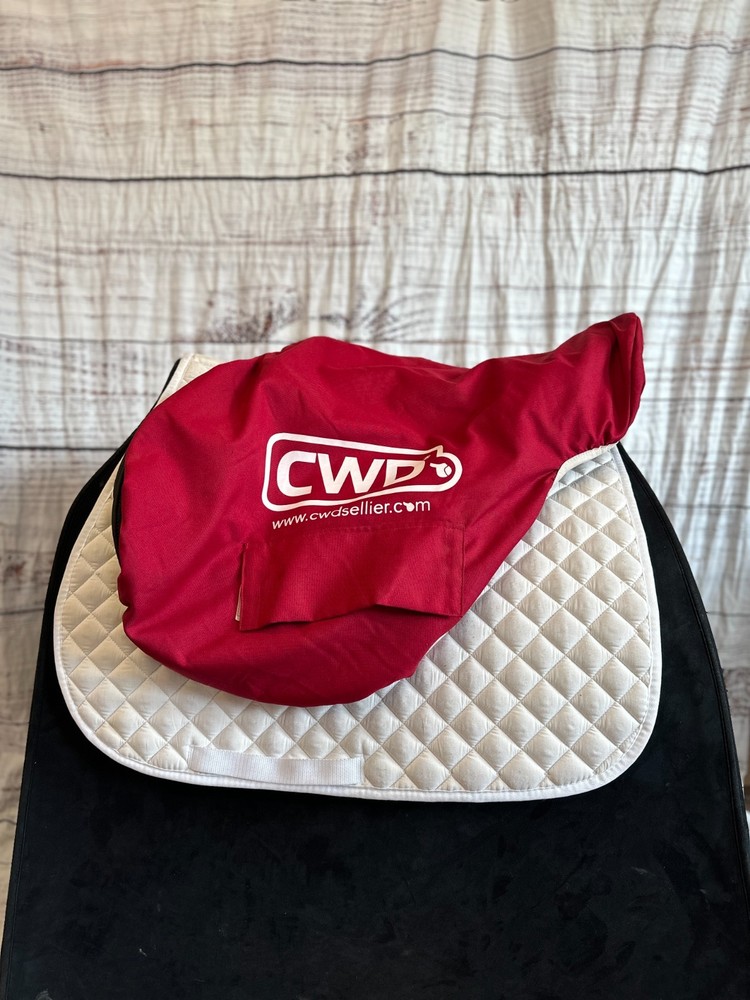 CWD 17.5 Jump Saddle SE02