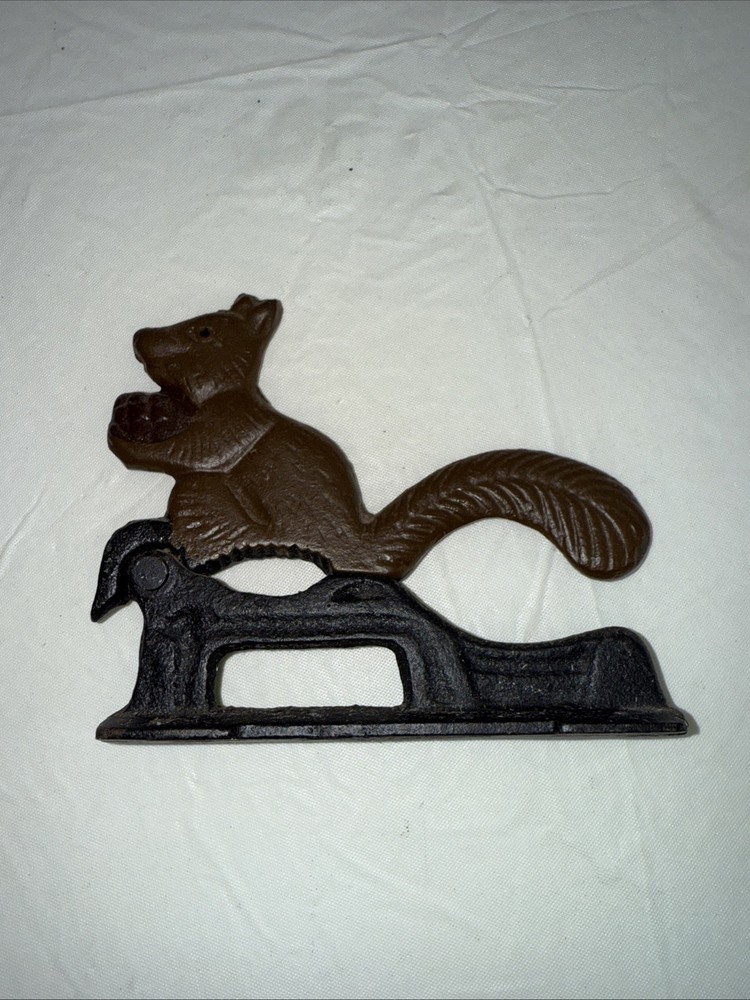Nut cracker metal squirrel, Retro kitchen decor