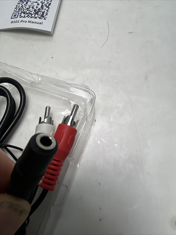 Beeitzie B101 Pro Wireless Audio Receiver Transmitter Bluetooth No Box