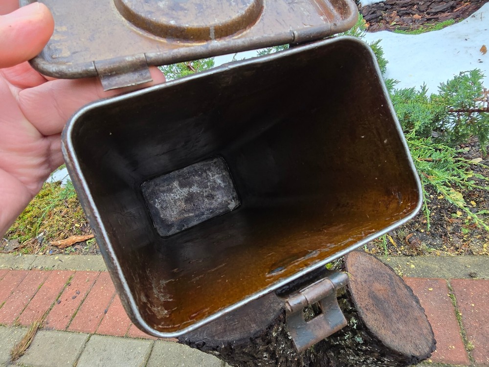 WW2 Accessories Kaffee Container from the German bunker relic.