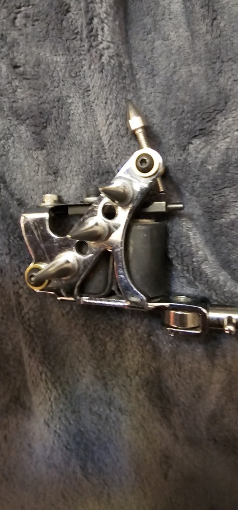 Spike tattoo machine.
