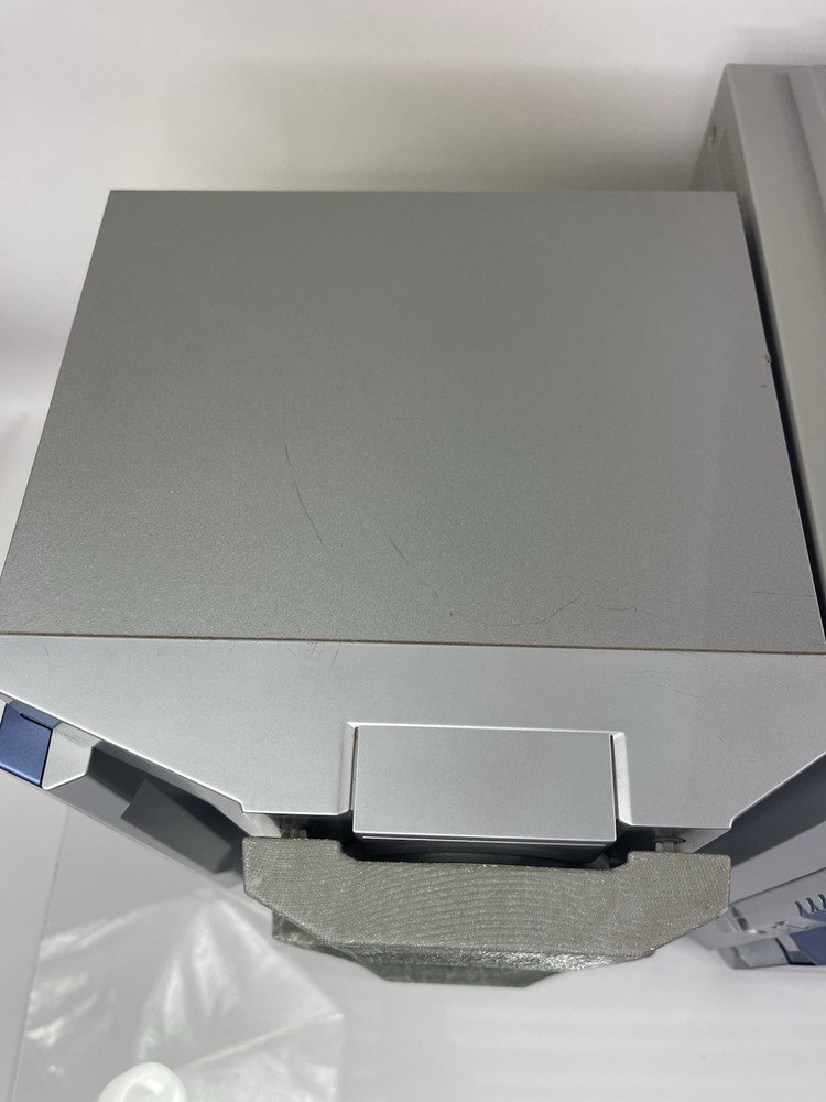 Sharp CD-BA3100 200W 6-Disc CD Changer Mini System