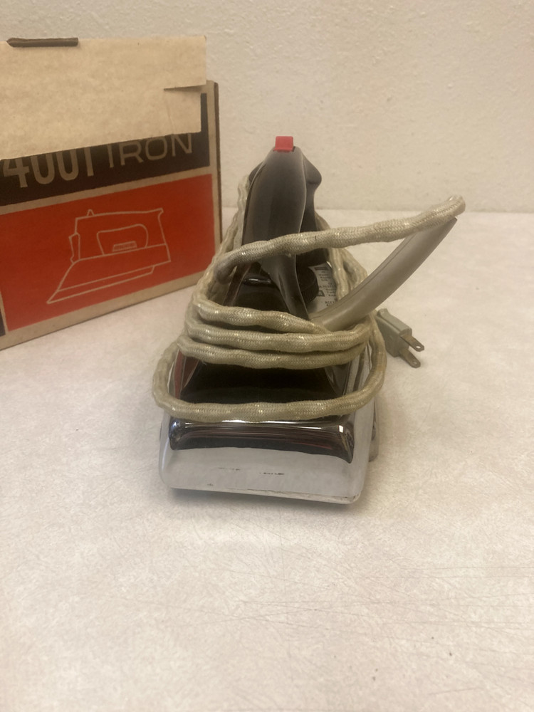 model 4001 stream/dry iron