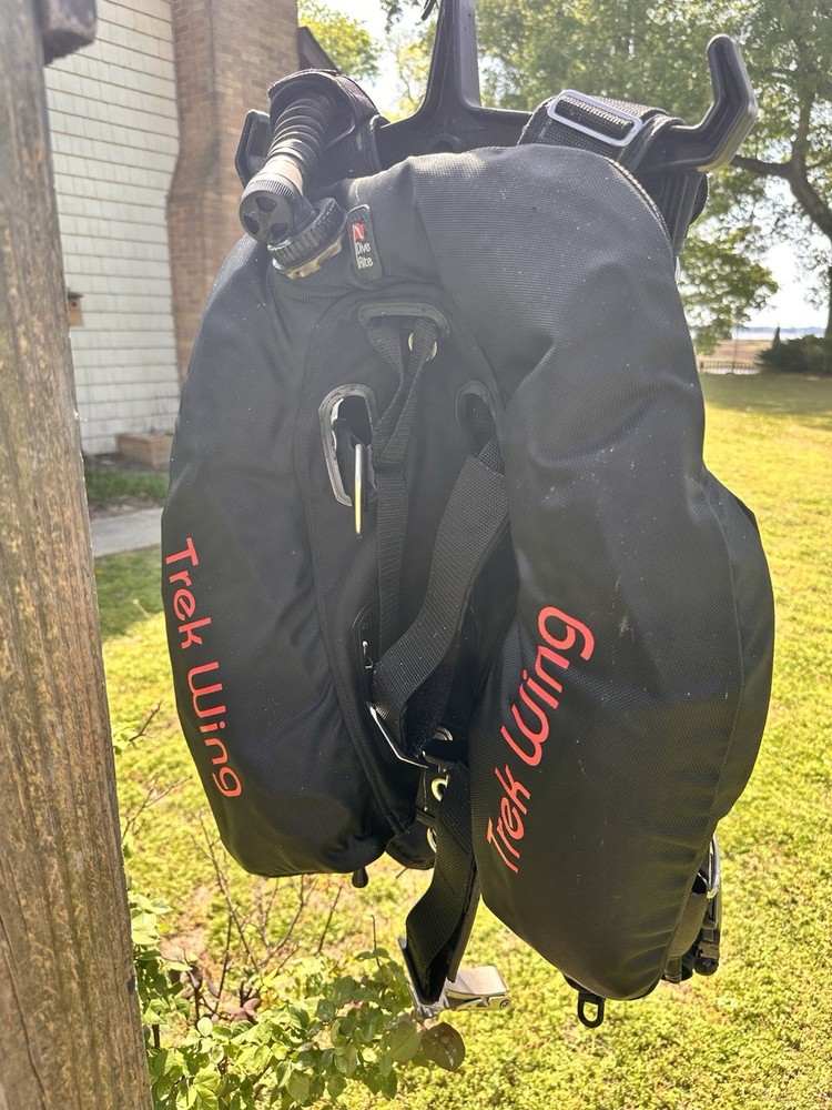 Dive Rite Tech BC size S/M Black And Blue…