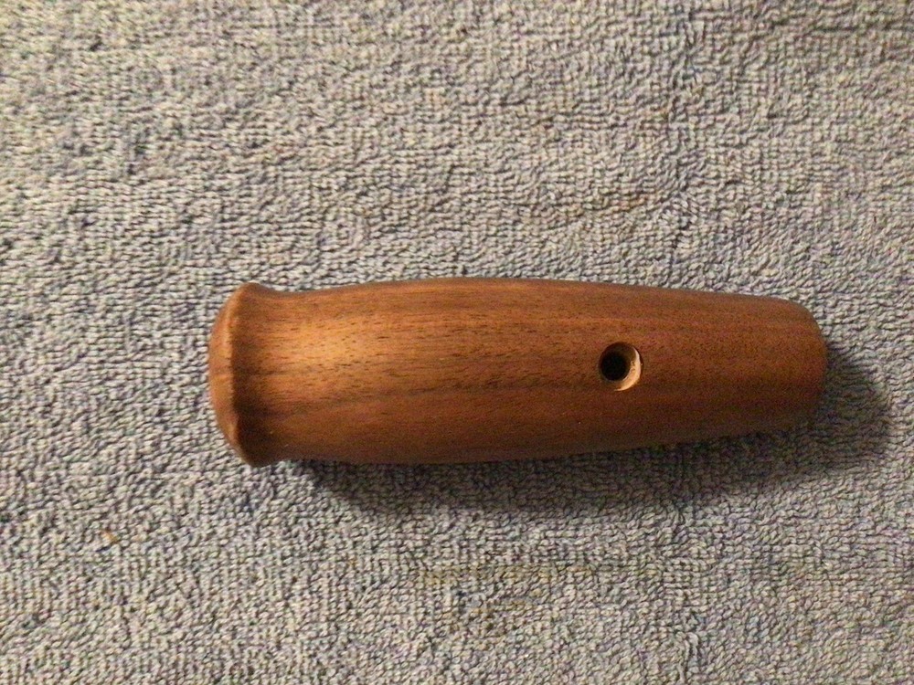 Colt Lightning .22 Forend Walnut Repro