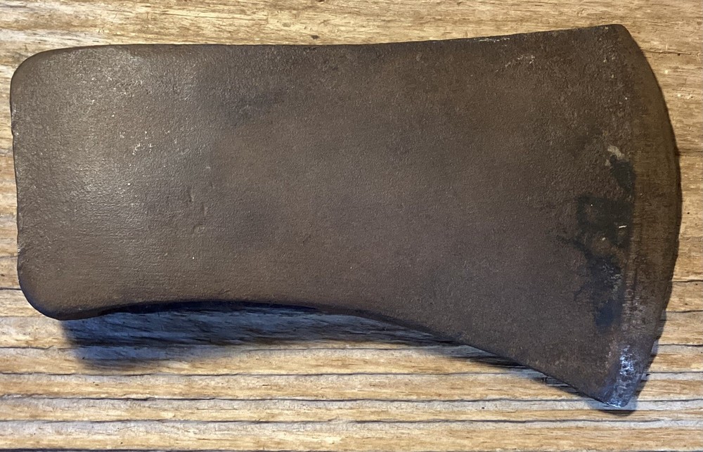 VINTAGE AXE HEAD MAKER UNKNOWN 3 lb 7 oz