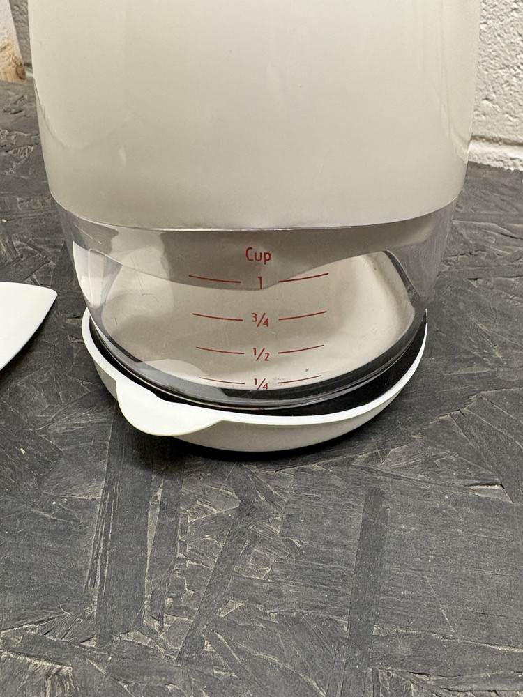 OXO Good Grips Food Chopper Push Function