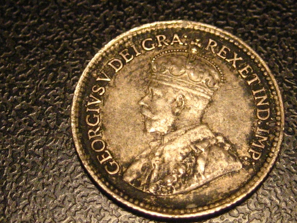 1912 Canadian Five Cent 92% Silver Piece