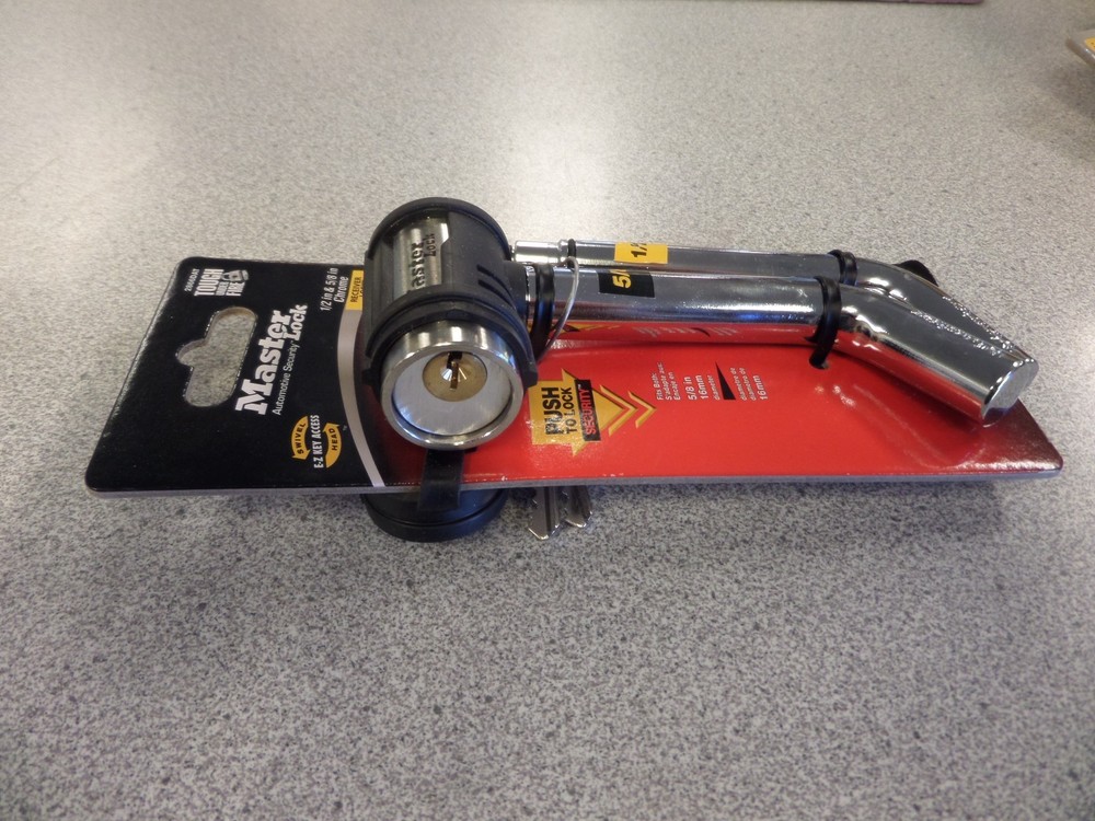 MASTER 2866DAT 5/8" & 1/2" HITCH RECEIVER LOCK