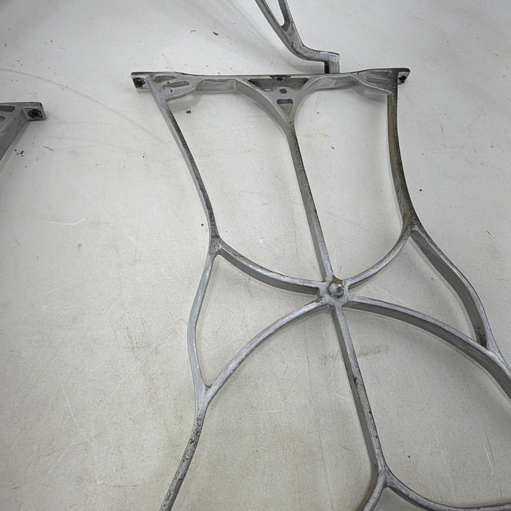 Treadle Sewing Machine Cast Iron table Base