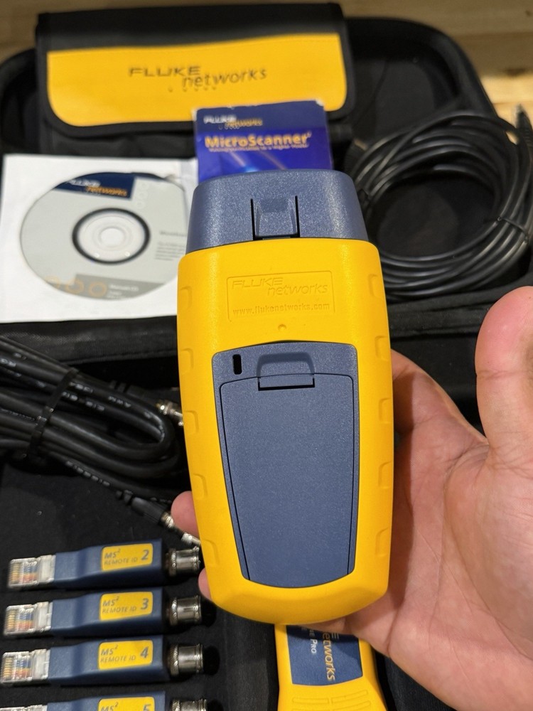 FLUKE NETWORKS MS2-KIT MICROSCANNER 2 & INTELLITONE PRO200 CABLE TEST KIT