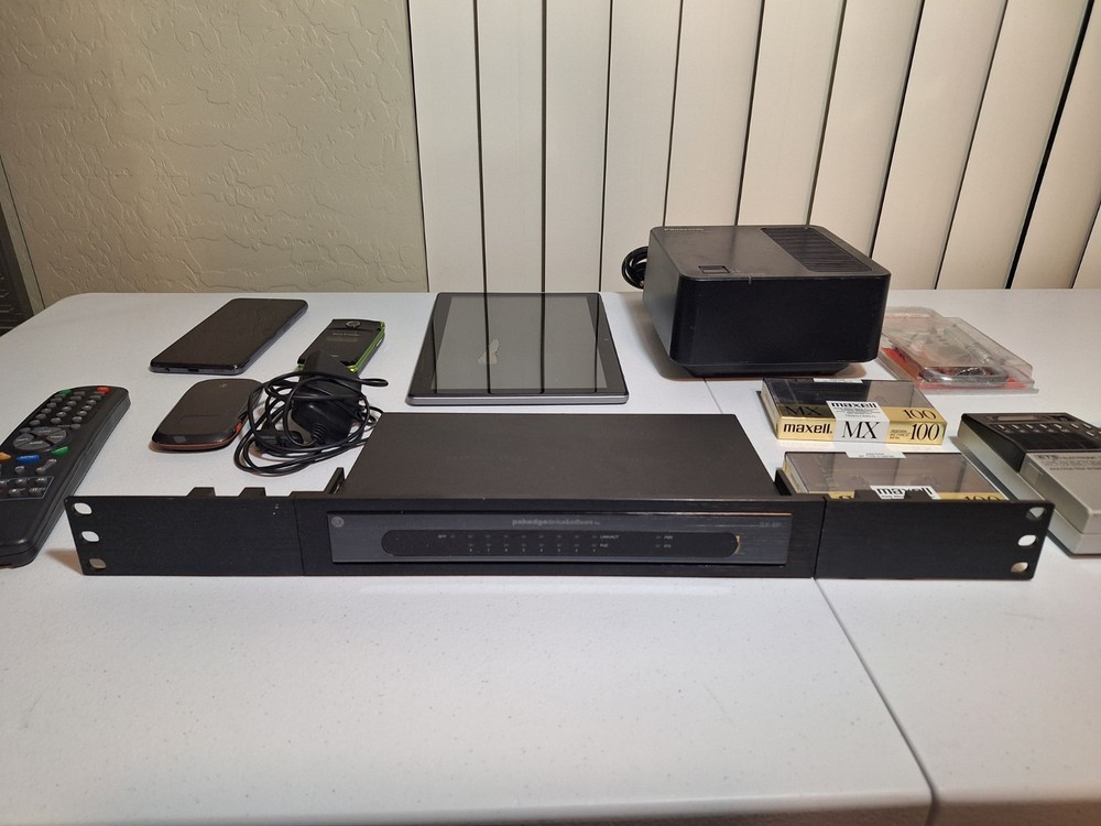 Electronics Lot MIXED items -Untested, Parts Only