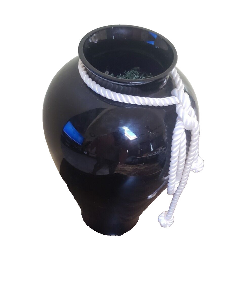 Vintage robust ceramic maritime black knot vase