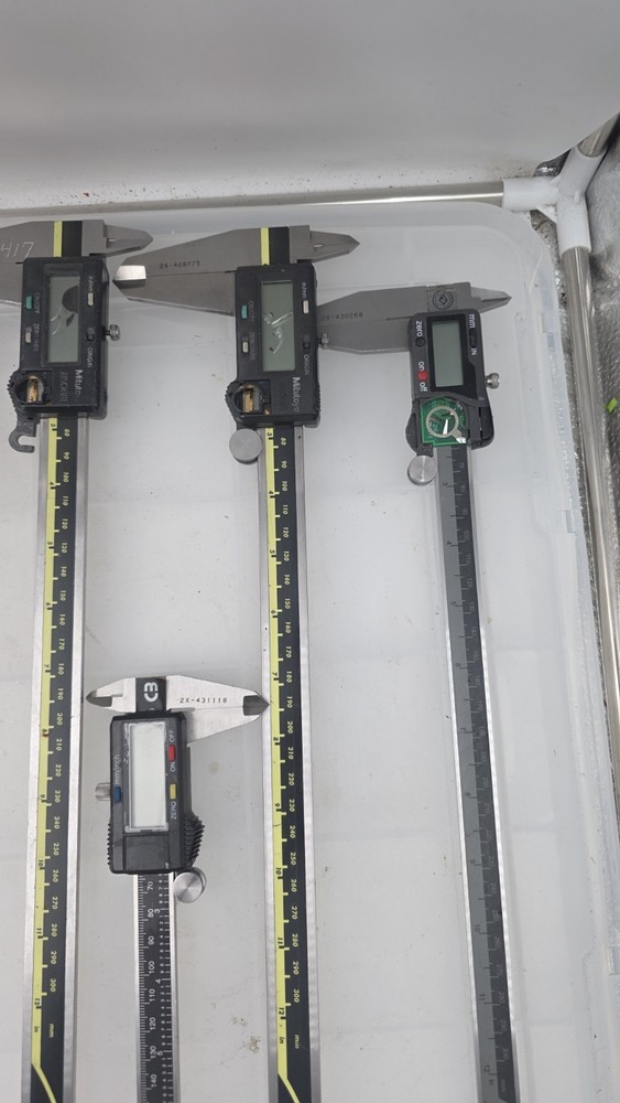 set Mitutoyo Absolute Digimatic Caliper aos