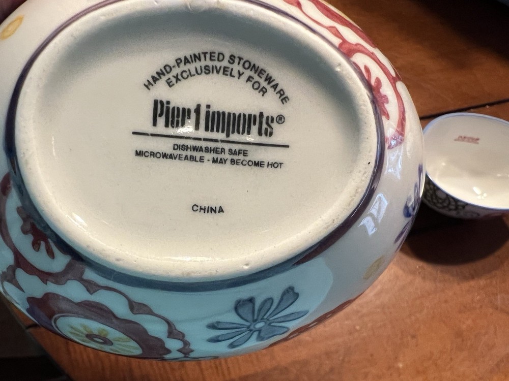 Pier One Measuring cups Ceramic Zinnia Nesting