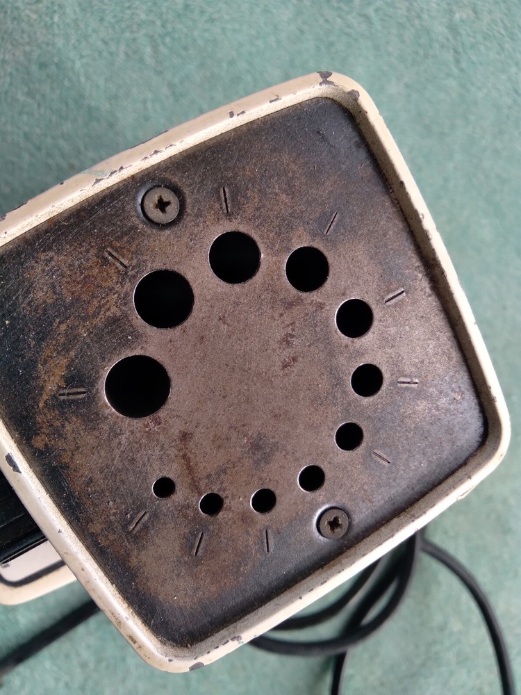 VINTAGE BLACK & DECKER DRILL BIT SHARPENER #7980/9080