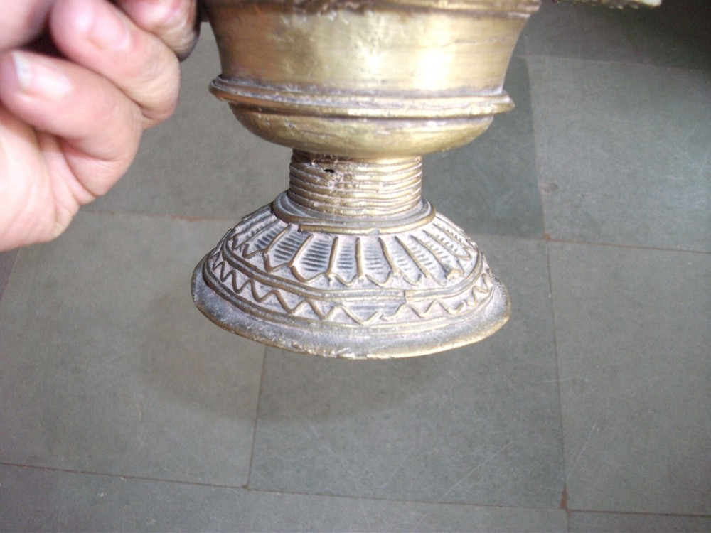 Vintage Brass Handcrafted Lines Engraved Unique Shape Solid Bowl