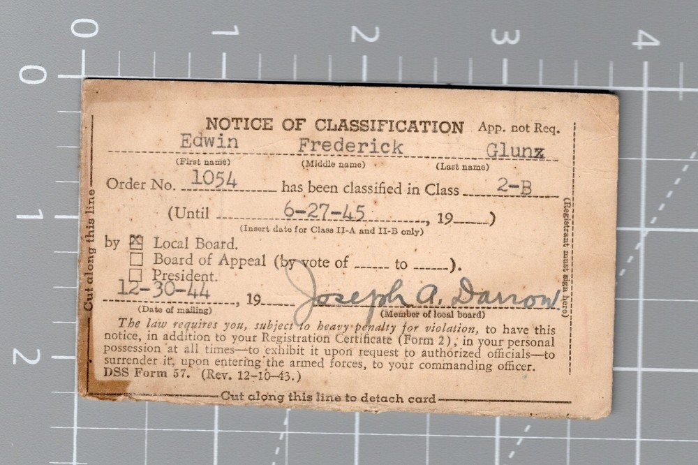1944 US Selective Service Notice Of Classification Card Chicago