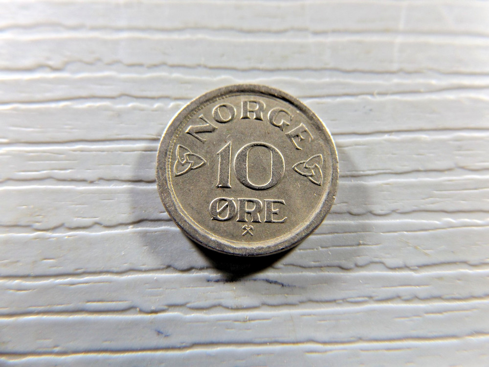 NORWAY 1957 10 Ore