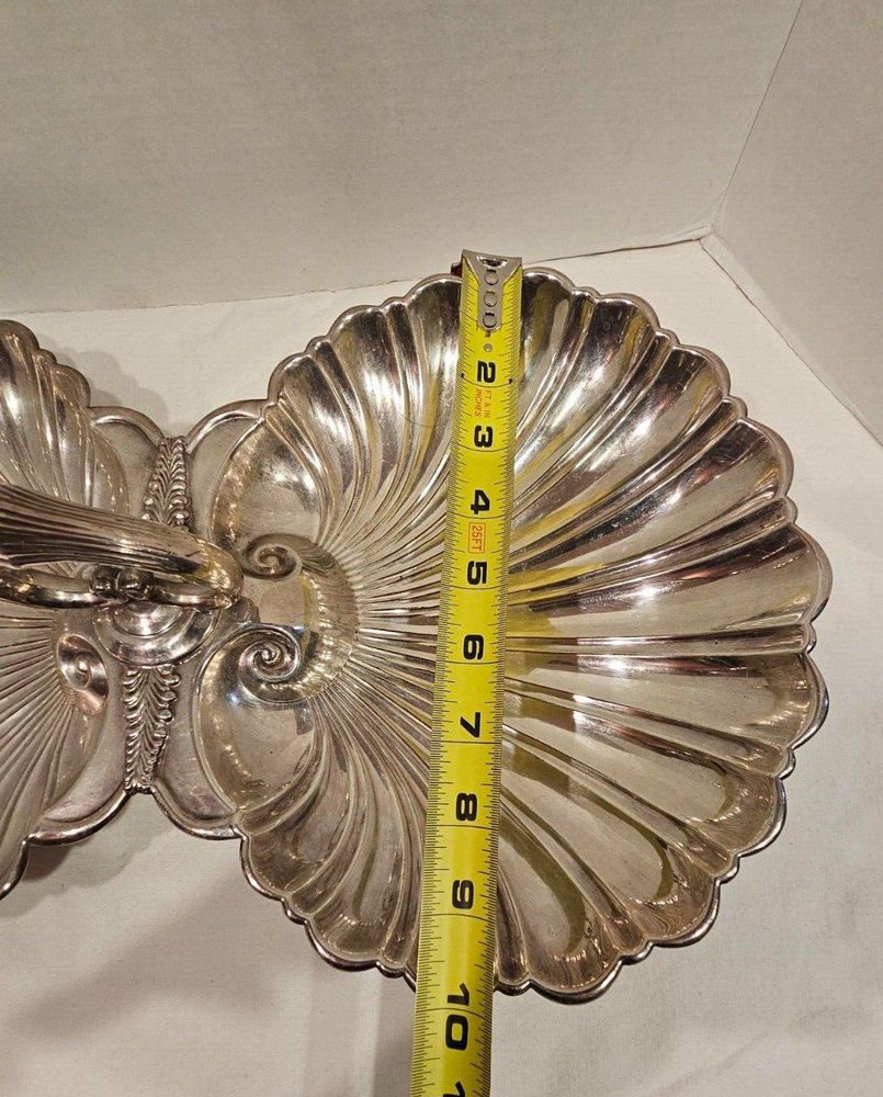 1922 AESTHETIC MIDCENTURY FISH & SHELL LG SOLID BUFFET SERVER CRESCENT SILVER