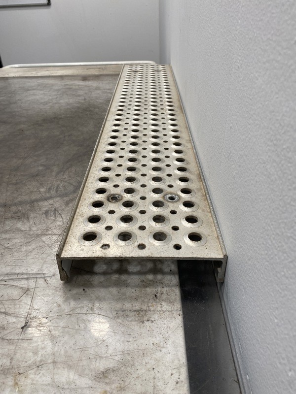 International Step (723-10802)