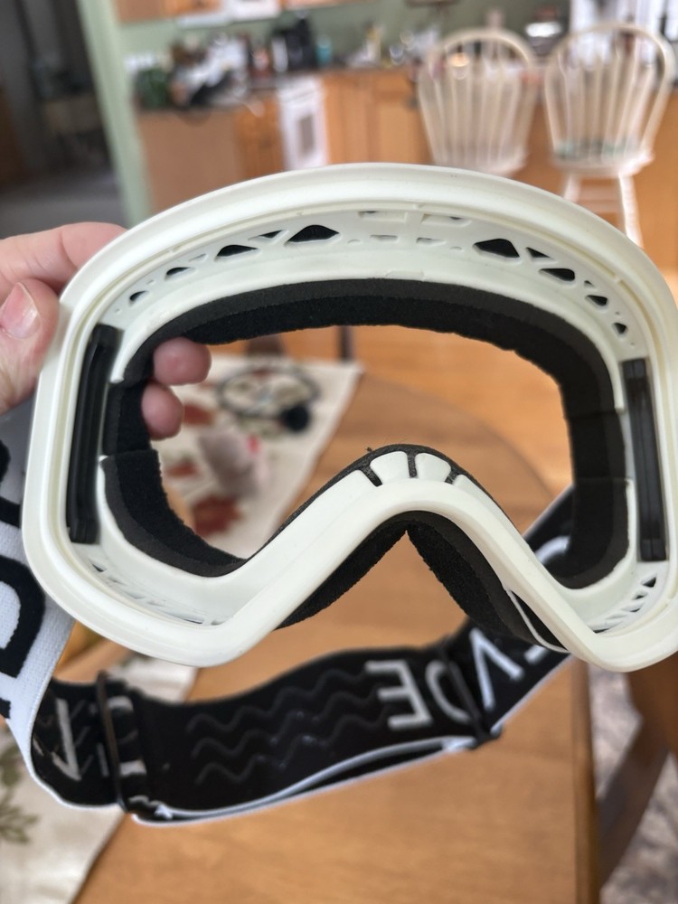 Glade Goggle Frame For Adapt Lense. Does Not Include Lense