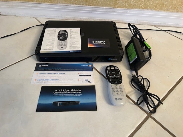 Directv HR54-700 - DVR Receiver With Access Card & Remote Tested And Working