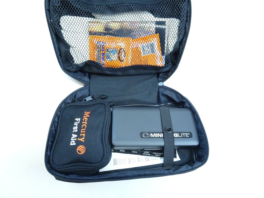 Mercury 2000 Sable First Aid Kit Emergency Flashlight Black Canvas Case Maglite