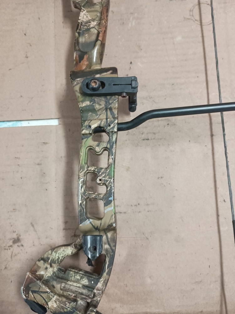*Used* Barnett Vortex Hunter Youth Bow