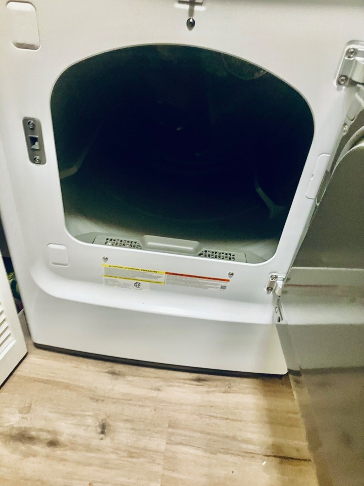 Samsung Front Load Washer/Electric Dryer