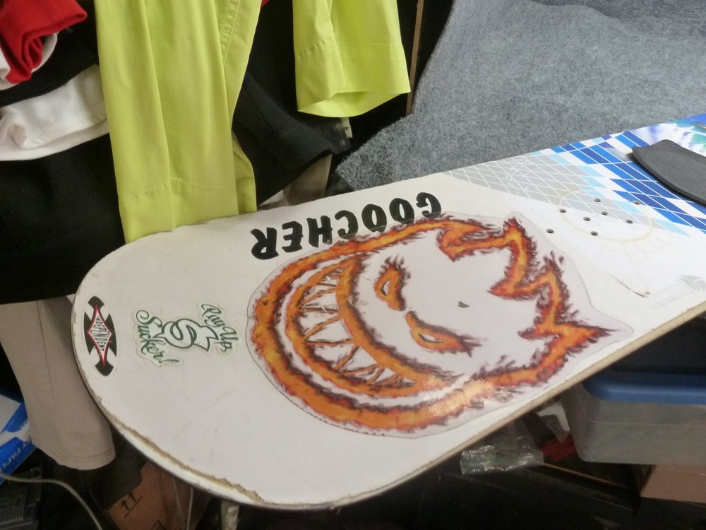 burton snowboard 157cm