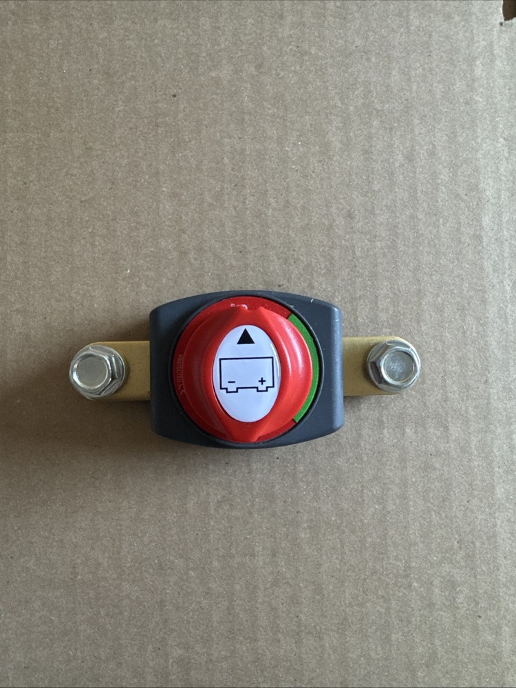 Power Control Battery Disconnect Switch with Direct Installation Design