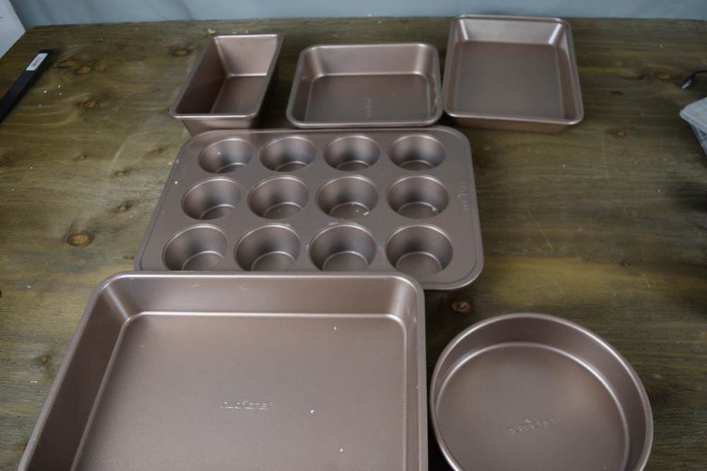 Nonstick Bakeware Set 7 Piece Muffin Loaf Round Square Rectangular Pans Bronze