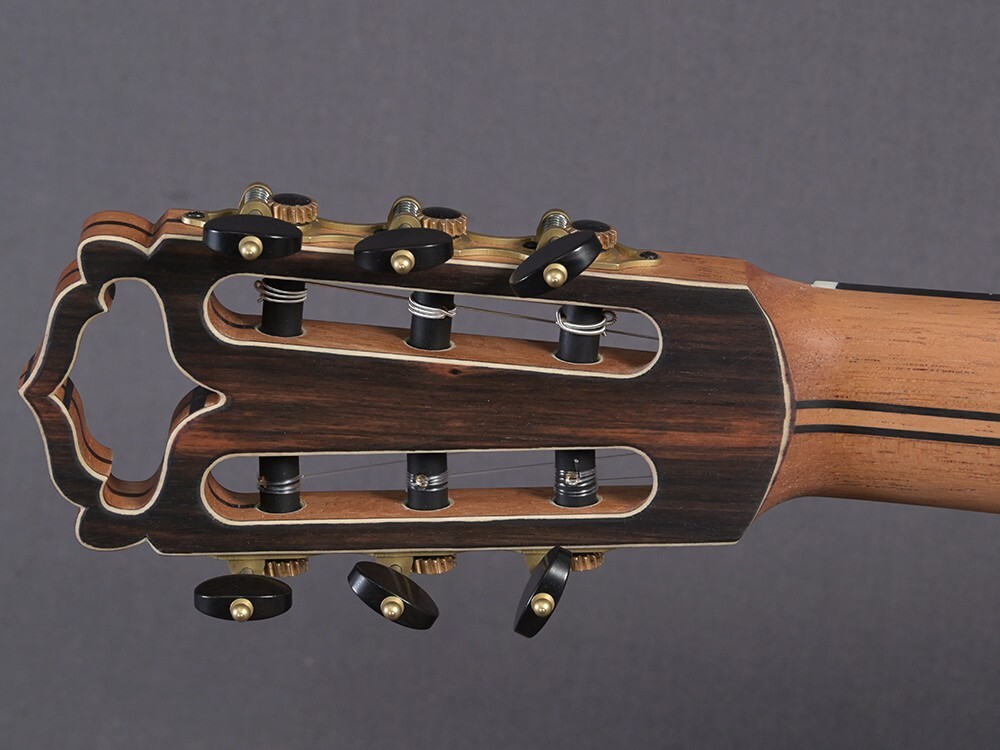 Hanika Natural Torres