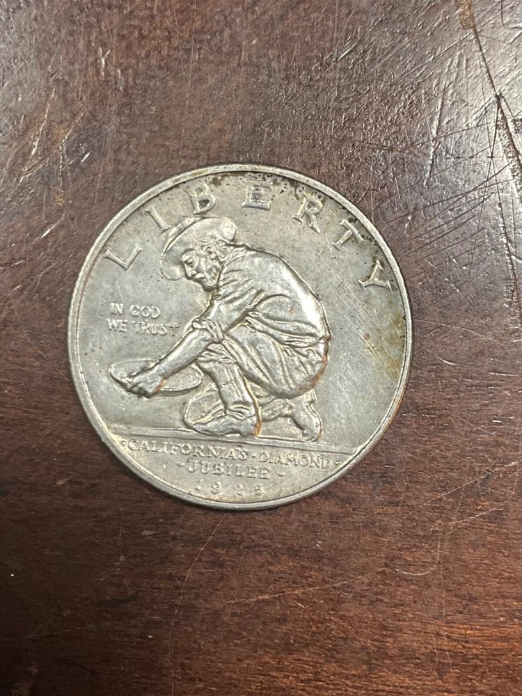 1925 CALIFORNIA COMMEMORATIVE HALF DOLLAR NICE AU++