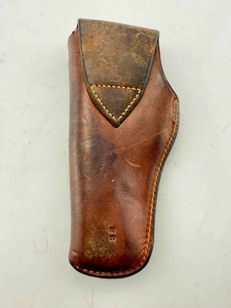VINTAGE TOOLED LEATHER HOLSTER 32