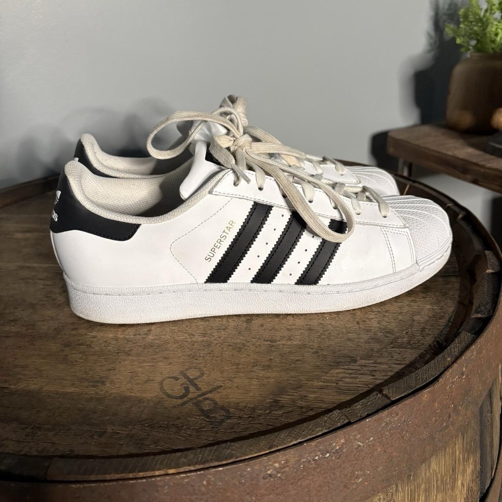 Adidas superstar white mens size 11