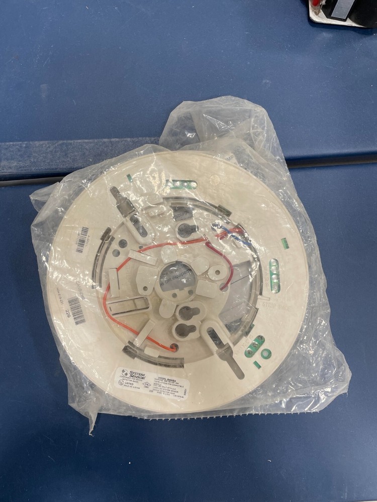 System Sensor B406B Conventional Plug-In Detector Base