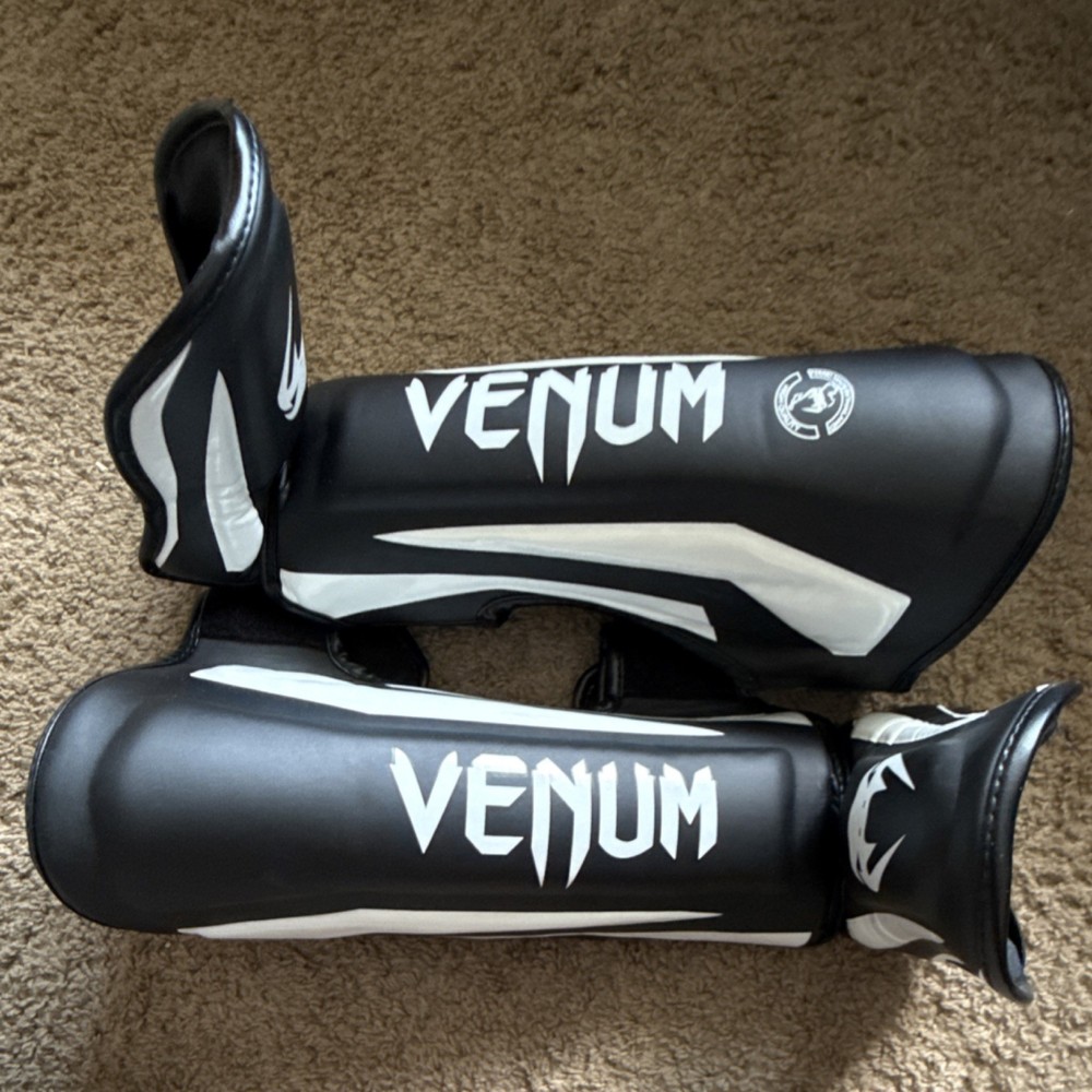 Venum Shin Guards Size LARGE